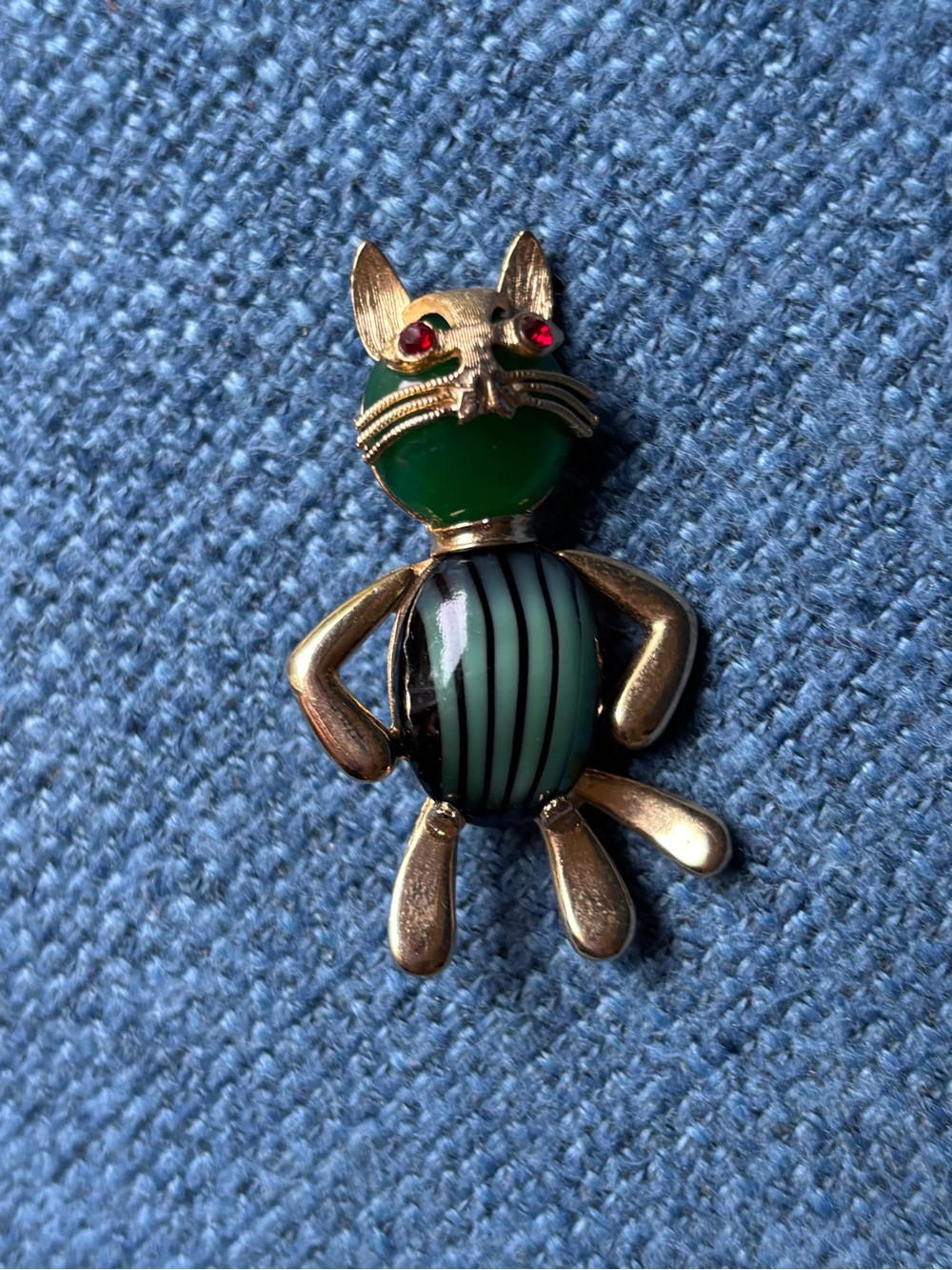 Vintage Weiss Green Cat Art glass Pin Brooch
